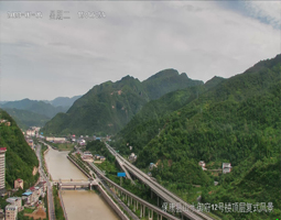 ?？悼h山水御府樓頂慢直播遠眺風(fēng)景
